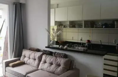Apartamento semi-mobiliado para alugar no Condomínio Belvedere