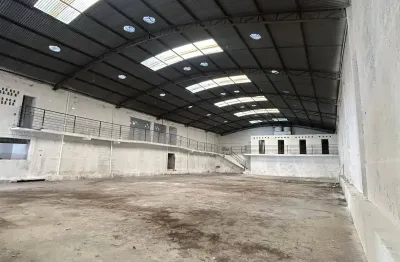 Galpão comercial 700m² – centro  poá/sp ideal para comércio ou indústria