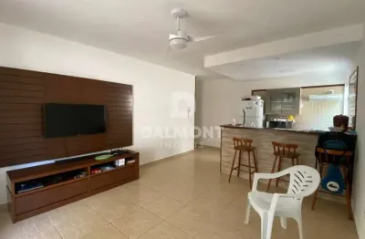 Péro - cabo frio - apartamento com 3 quartos em condomínio em frente a praia do peró.