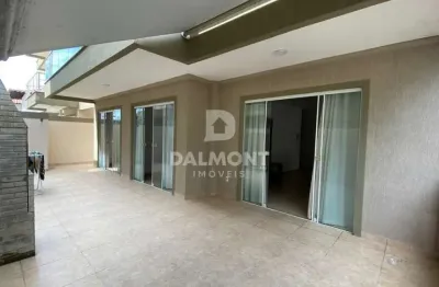 Péro - cabo frio - apartamento com 3 quartos em condomínio em frente a praia do peró.