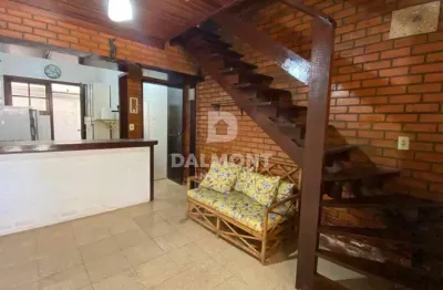 Peró - cabo frio - casa triplex em condomínio fechado
