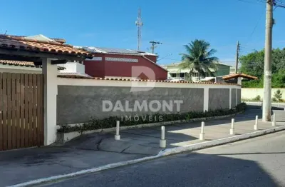 Casa em condomínio fechado com 2 quartos à venda na Barracudas, 17, Peró, Cabo Frio