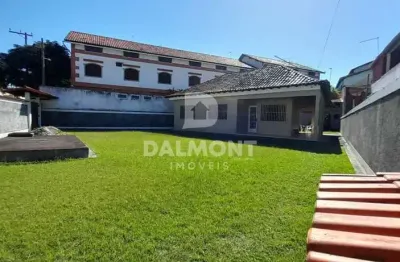 Peró - cabo frio/rj -  casa independente com quintal