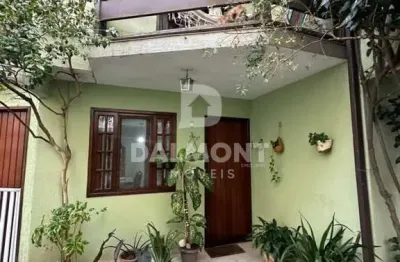 Casa em condomínio fechado com 2 quartos à venda na Rua Três, 16, Parque Burle, Cabo Frio