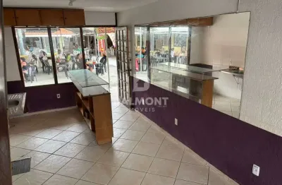 Peró - cabo frio - loja no praia shopping a pouco metros da praia do peró.