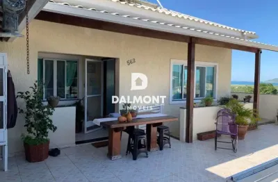 Casa em condomínio fechado com 3 quartos à venda na rua do guriri, 562, dunas do peró, cabo frio, 140 m2 por r$ 890.000