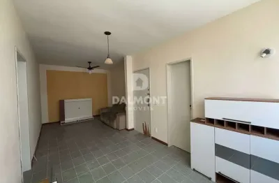 Apartamento 02 quartos, uma suíte - semi mobiliado no valor r$ 350.000,00  - braga, cabo frio!