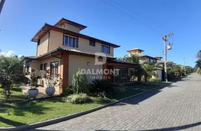 Vila luiza - búzios - maravilhosa  casa duplex, à 50 metros da praia de manguinhos.