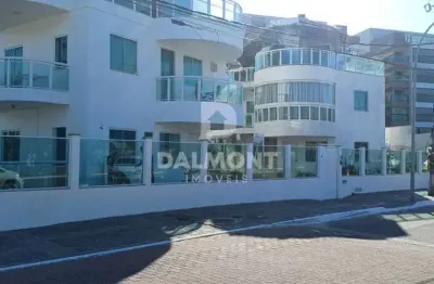 Praia dos anjos - arraial do cabo/rj - cobertura com vista total para praia, com 127m².