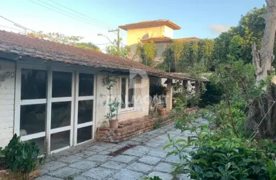 Ogiva - cabo frio - casa independente com 4 quartos e 3 banheiros - 400m²
