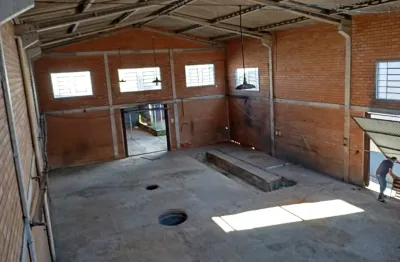 Pinhais perneta barracão industrial 360m2 em terreno de 600m2 i