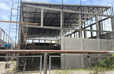 Exatamente barracão 360m2  industrial em construção vila perneta em pinhais próx a av maringá