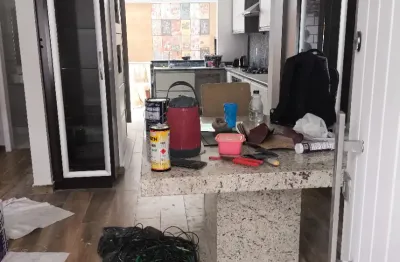 Pinhais demeterco sobrado 107m2, com 3 Dorm, armárioschurrasqueira com teto retrátil  automático