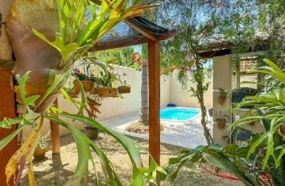 Casa em condomínio fechado pé na areia, 4 quartos: 3 suítes, piscina, quintal grande, impecável, mar do norte, rio das ostras - rj