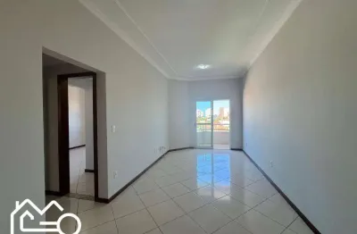 Apartamento 2 quartos: 1 suíte, 1 vaga de garagem coberta, elevador, box garagem, área gourmet churrasqueira, riviera fluminense 1, macaé/rj