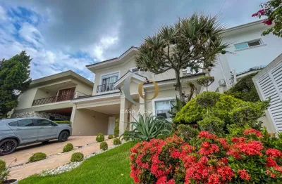 Casa semi mobiliada no alphaville 3 com 4 dormitórios,  quintal com piscina e churrasqueira