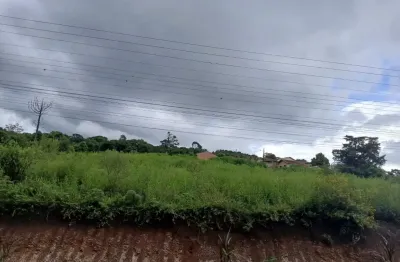 Um terreno urbano com área total de 4.508,00m², no bairro lagoa, na cidade de irati-pr.