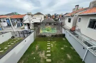 Casa à venda no Ingleses do Rio Vermelho, Florianópolis 