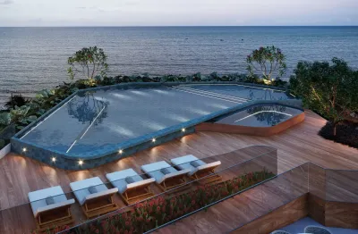 Apartamento na orla de cabo branco pé na areia, tendo 3 pavimentos de área de lazer