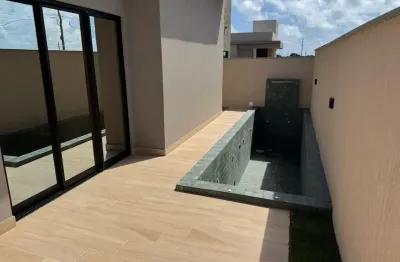 Linda casa de 3 quartos em condomínio fechado com guarita 24 horas