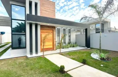 Linda casa em itaipuaçu, sala de estar e jantar, piscina, deck, 3 quartos (1 suíte)…