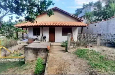 Casa em bambui, contendo 2 quartos, em terreno de 450 m2, maricá