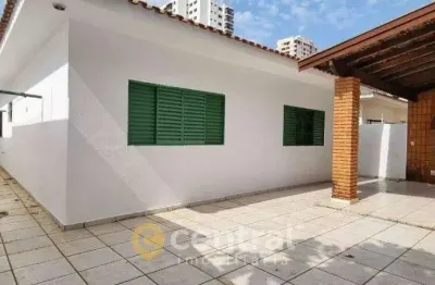 Universitária | 3 quartos | 1 suíte |1 cozinha | 1 sala | 3 vagas | locação | bauru