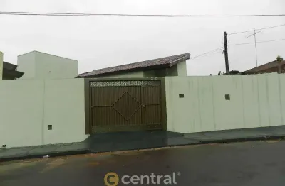 Casa de aluguel exclusiva em vila santa luzia, bauru – 1 quarto na frente