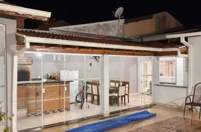 Casa com 3 quartos à venda no Jardim Bela Vista, Bauru 