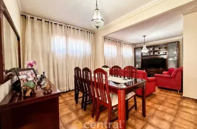 Casa à venda, 3 quartos, edícula, vaga para 3 carros coberta. jardim gerson frança , bauru/sp