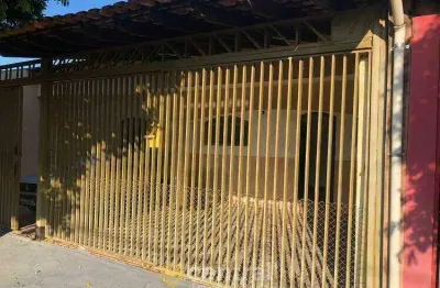 Casa residencial à venda, 03 dormitórios sendo 01 suíte, 163 m² - geisel