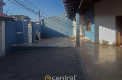 Casa residencial à venda, 3 dormitórios sendo 01 suíte, 250m² - jardim terra branca