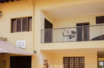 Casa residencial à venda, 04 dormitórios sendo 02 suites, 430m² - jardim america