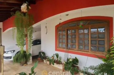 Casa residencial à venda, 03 dormitórios sendo 01 suite, 218,47m² - vila souto