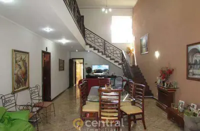 Casa residencial à venda, 04 dormitórios sendo 01 suite, 350m²- jardim bela vista