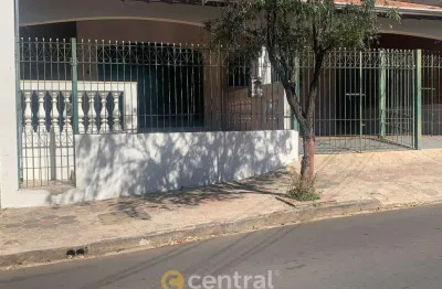 Casa- locacao- comercial ou residencial- imobiliaria central- vila universitaria -bauru-sp