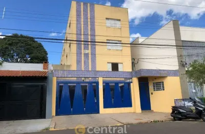 Edificio Rubens Arruda - Apartamento 2 Dormitórios Frente em Jardim Estoril, Bauru – Aluguel R$950