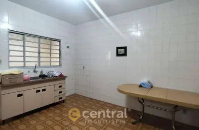 Casa com 3 quartos à venda na Vila Santa Clara, Bauru 