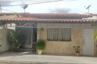 Casa de condomínio no bairro conceição  -  feira de santana