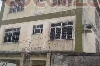 Apartamento à venda no Parque Getúlio Vargas, Feira de Santana 