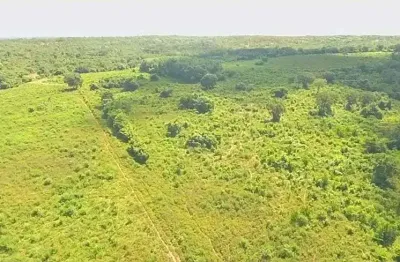 Chácara / sítio à venda no Centro, Acorizal 