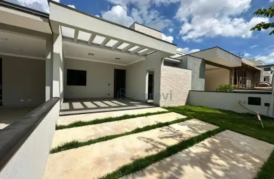Casa com 3 dormitórios à venda, 104 m² por R$ 810.000,00 - Village Moutonnée - Salto/SP