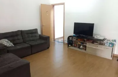 Casa com 3 dormitórios à venda, 193 m² por R$ 585.000 - Jardim Nair Maria - Salto/SP