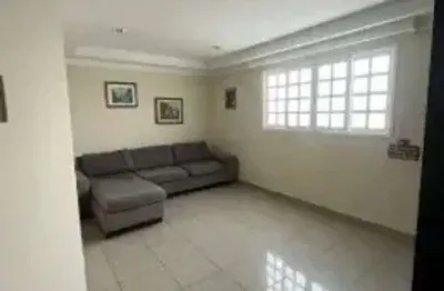 Oferta!! casa 4/4 sendo 02 suites em lagoa nova – próxima à praça das mangueiras