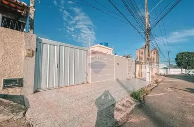 Casa com 3 quartos à venda na Rua Padre Diogo Feijó, 3541, Candelária, Natal