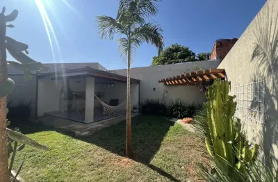 Casa com 3 quartos à venda na Rua José Meneghin, 168, Jardim das Nações II, Araras