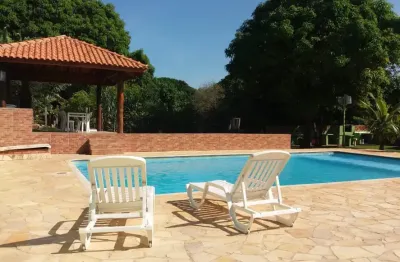 Linda chácara com piscina e 6 dormitórios em araçoiaba da serra