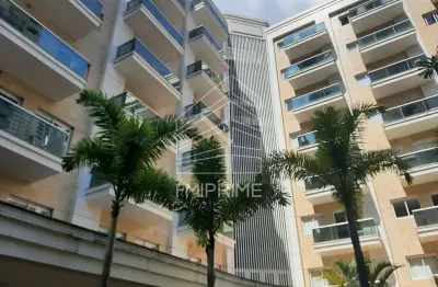 Sala pronta  de 37 m2 com sacada na pompéia, para venda ou locação.