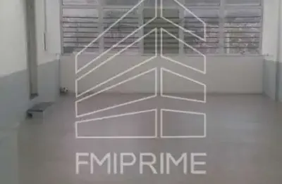 Excelente salão 200m² grande e ampla sob loja com duas vagas de garagem