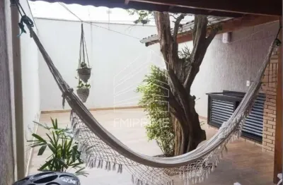 Sobrado à venda com 150m², com 3 suíes e 2 vagas de garagem - freguesia do ó - são paulo